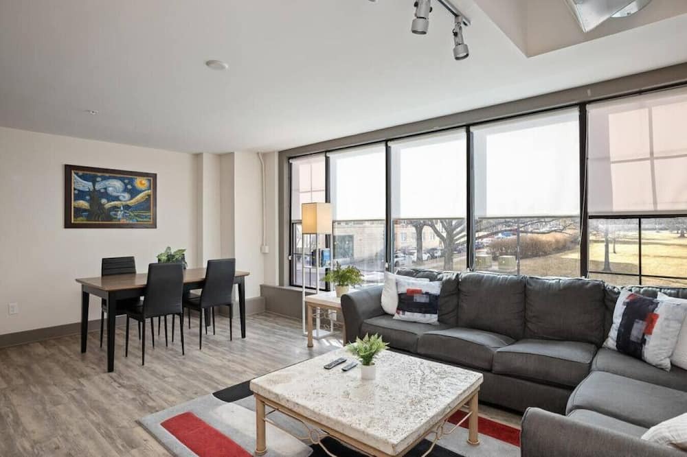 Hanover Place Apartment | ⍟ Midtown 2 bedroom Apartment ⍟