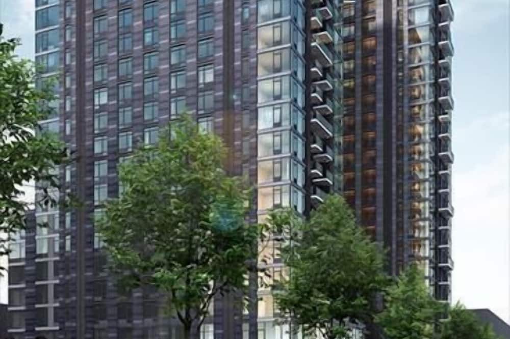 Port Morris House | Chic Double Queen Suite | Mott Haven Manhattan NYC | Hotel Amenities