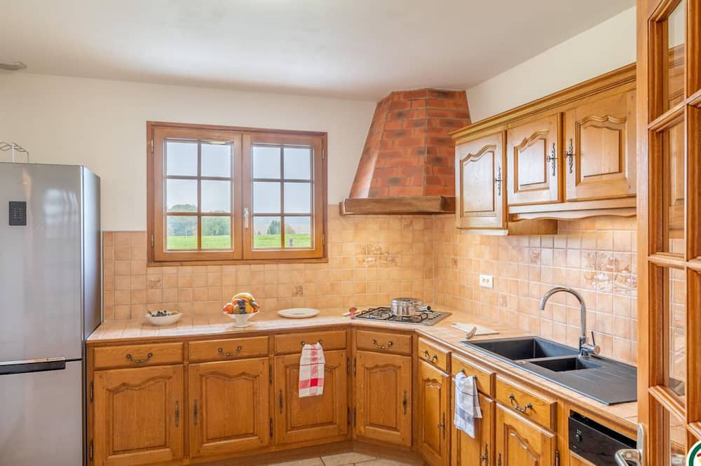 Ernemont-Boutavent Cottage | Gite Ernemont-Boutavent, 4 bedrooms, 7 persons