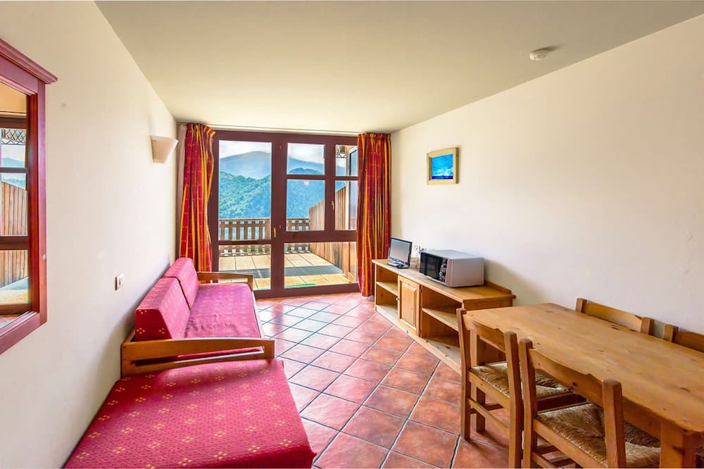 Frabosa Sottana Apartment | Residence Stalle Lunghe - One Bedroom ski on foot
