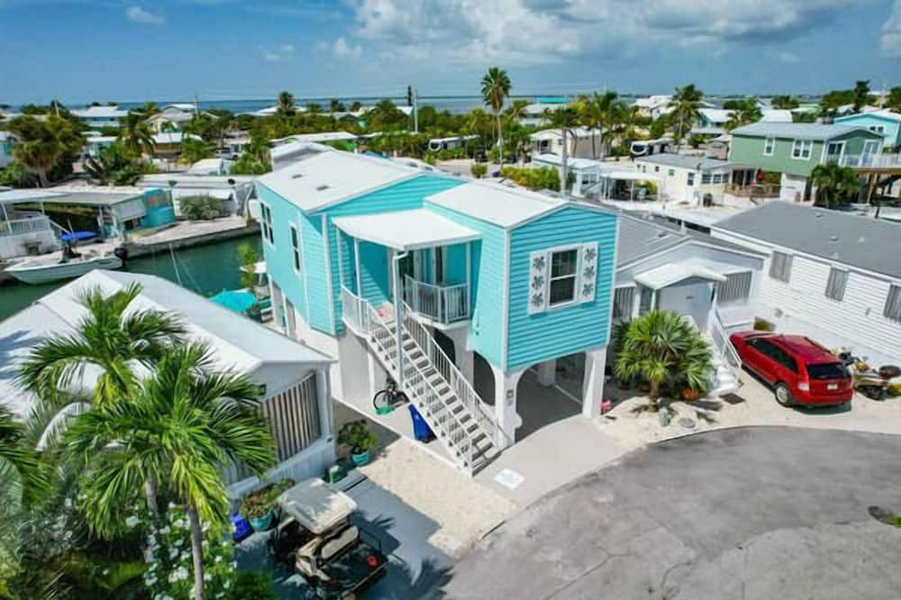 Cudjoe Key House | 44ft Seawall at Sportsman's Paradise