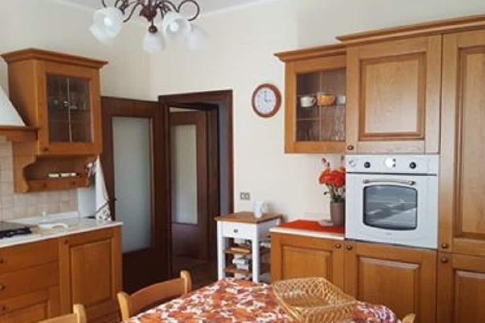 Casacce Apartment | ALESSANDRA APARTMENT