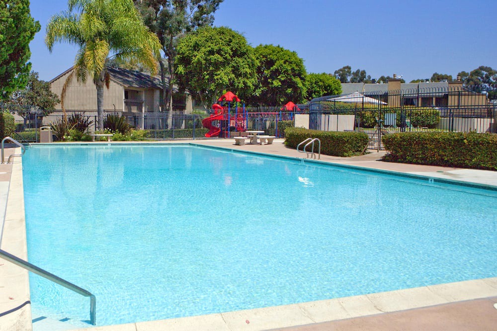 Hermosa Village House | Walk To Disneyland, Disneyland Rental Home 2.