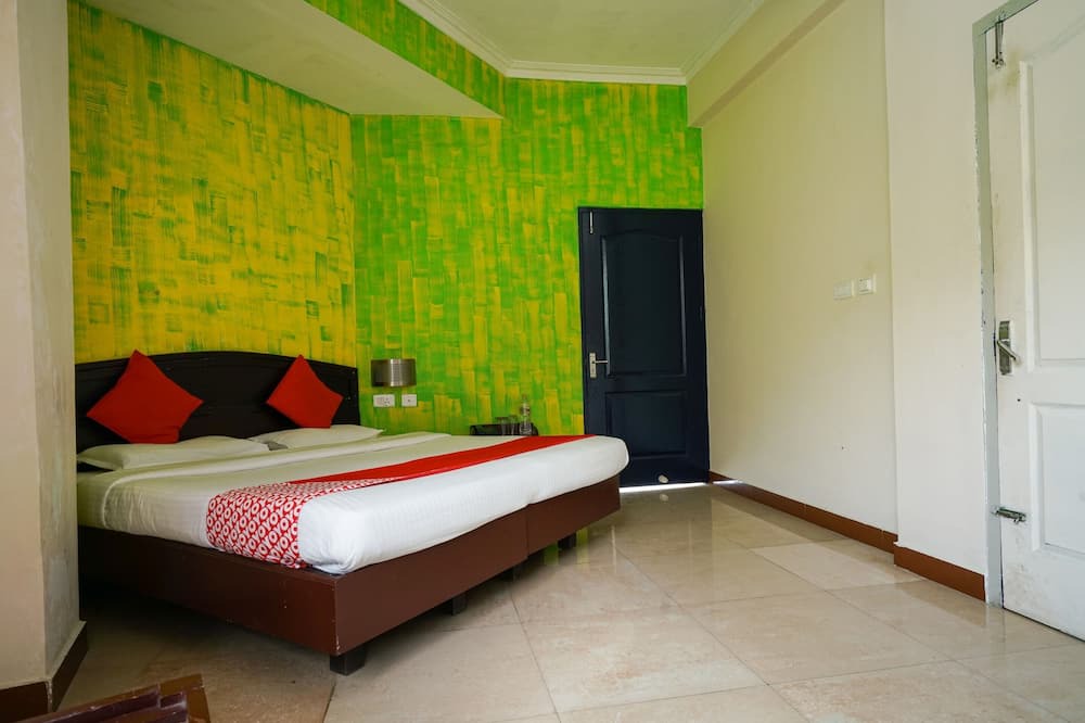 Munnar Resort | Memorable Stay Views/Attukad Waterfalls/Hydel Park