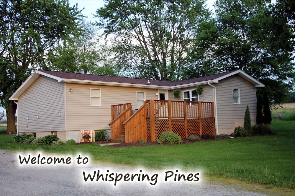 Wellman House | Whispering Pines Getaway