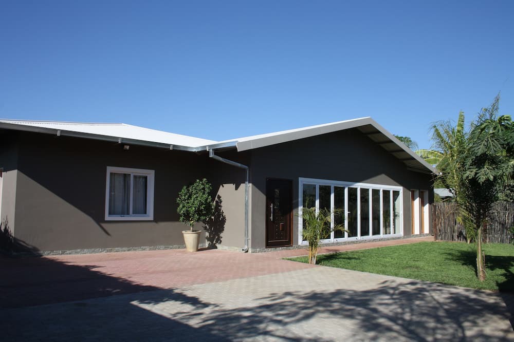 Tsumeb Bed & Breakfast | Haus Mopanie