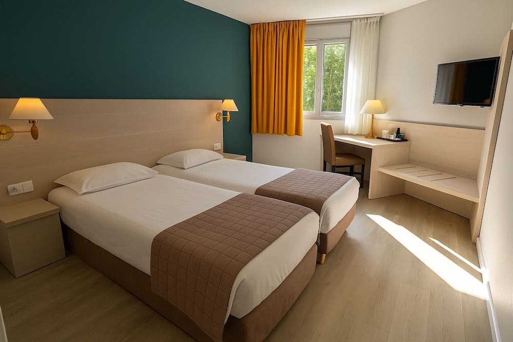 Nantua Hotel | Logis Hotel L'Embarcadère