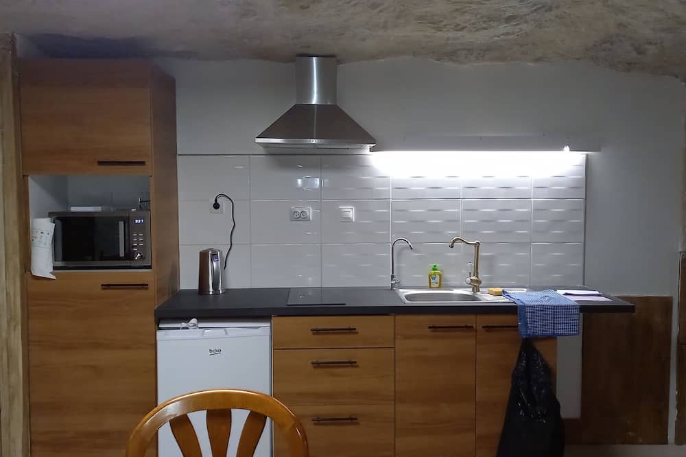 Civray-de-Touraine Bed & Breakfast | Gite Civray de Touraine Troglo de Denise