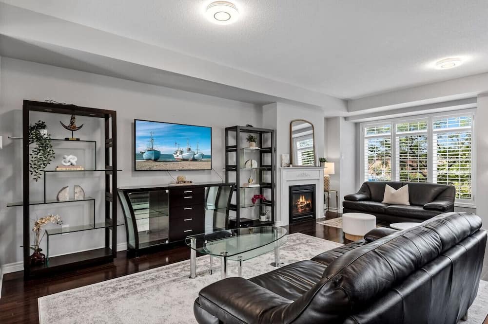 Vaughan House | 4 Bed Family Home-Wonderland/Vaughan Mills/York U