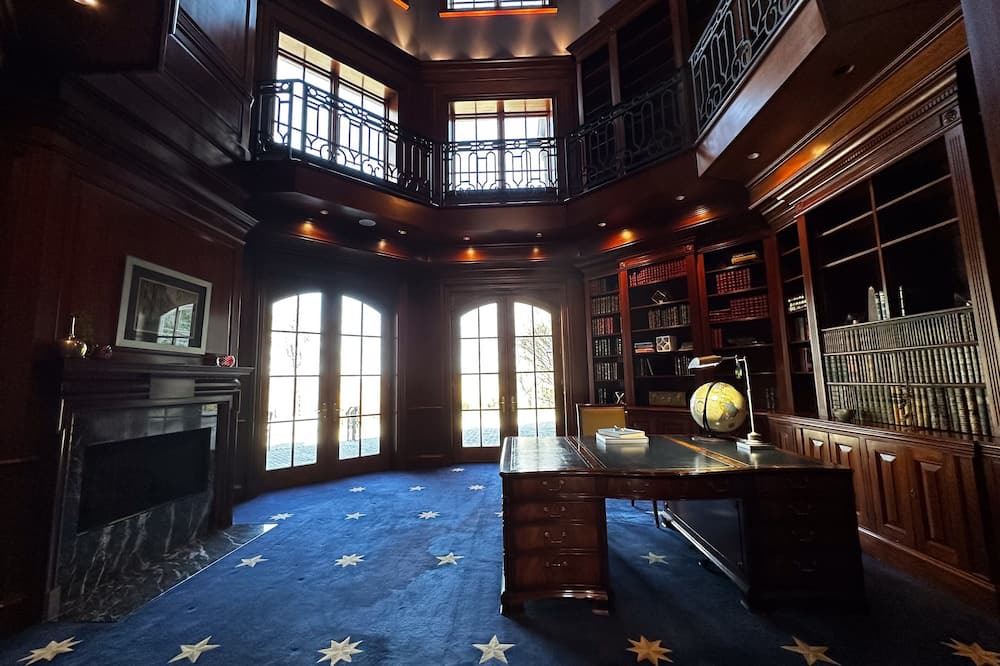 Charleston House | The Mountaineer's Mansion