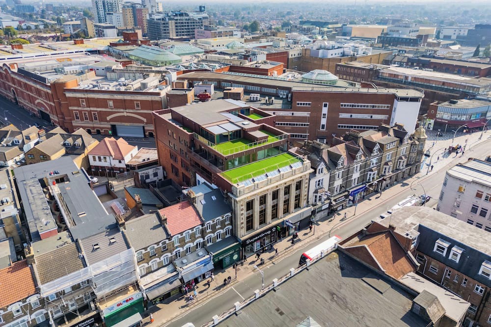 Loxford Apartment | London City Apartment in Ilford
