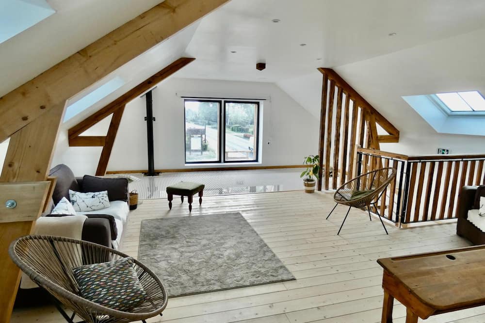 Lion-en-Sullias Bed & Breakfast | Guestroom Lion-en-Sullias, studio flat, 3 persons