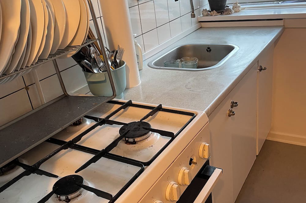 Charlottenlund Apartment | Cozy studio Apartment really close to the public transportation