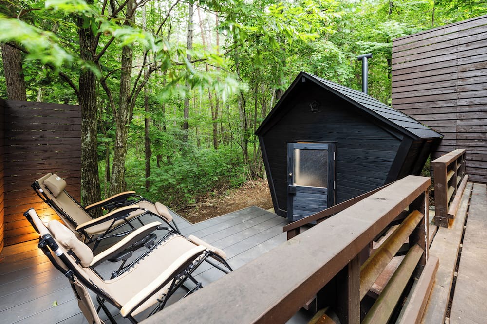 Hokuto Villa | COCO VILLA Yatsugatake] A quiet time facing nature in the forests of Yatsugatake.