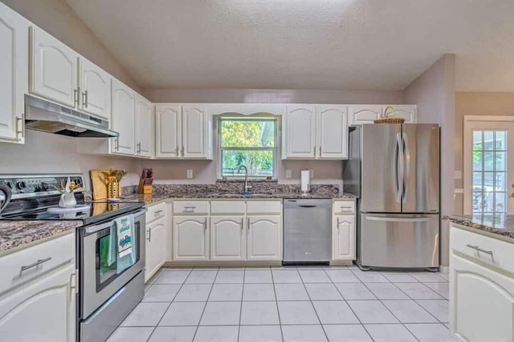 Fellowship Cabin | 435 - Cozy Cottage for the entire family
