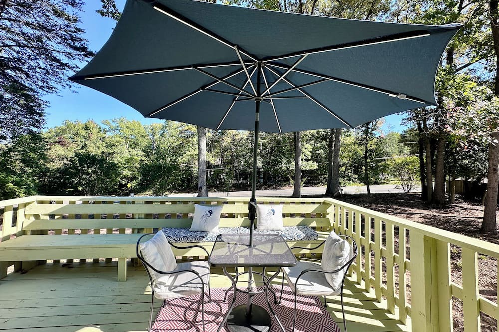 Severn House | Charming entire house with WiFi and AC in serene Severn
