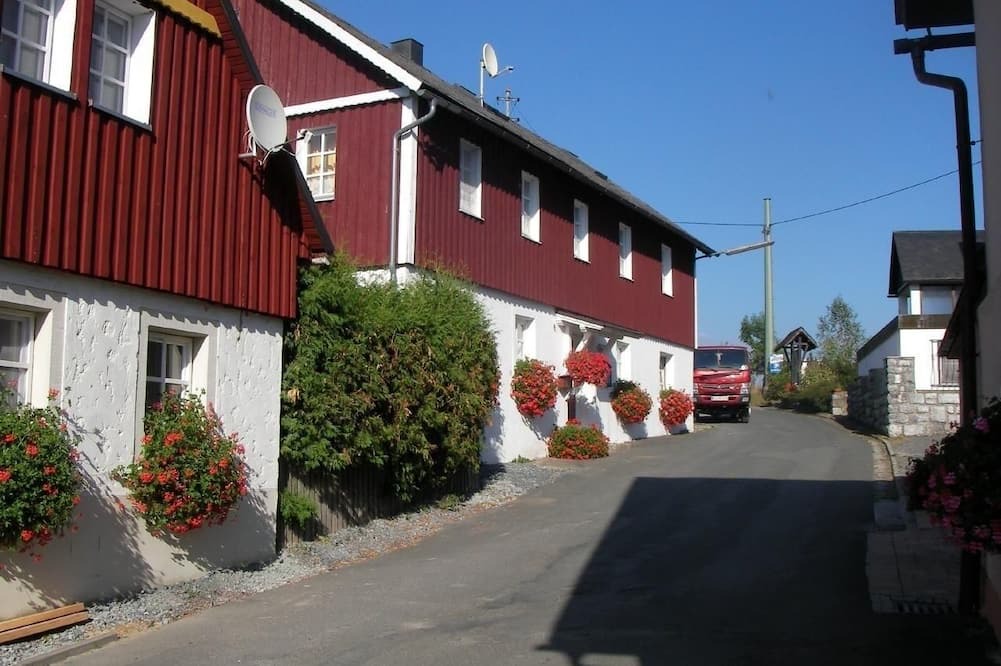 Elbersreuth Apartment | Vacation apartment/apartment for 6 guests with 70m² in Presseck (179038)