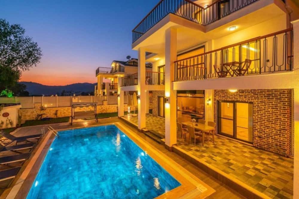 Hisaronu Villa | Oludeniz 4 Bedroom Villa 6078