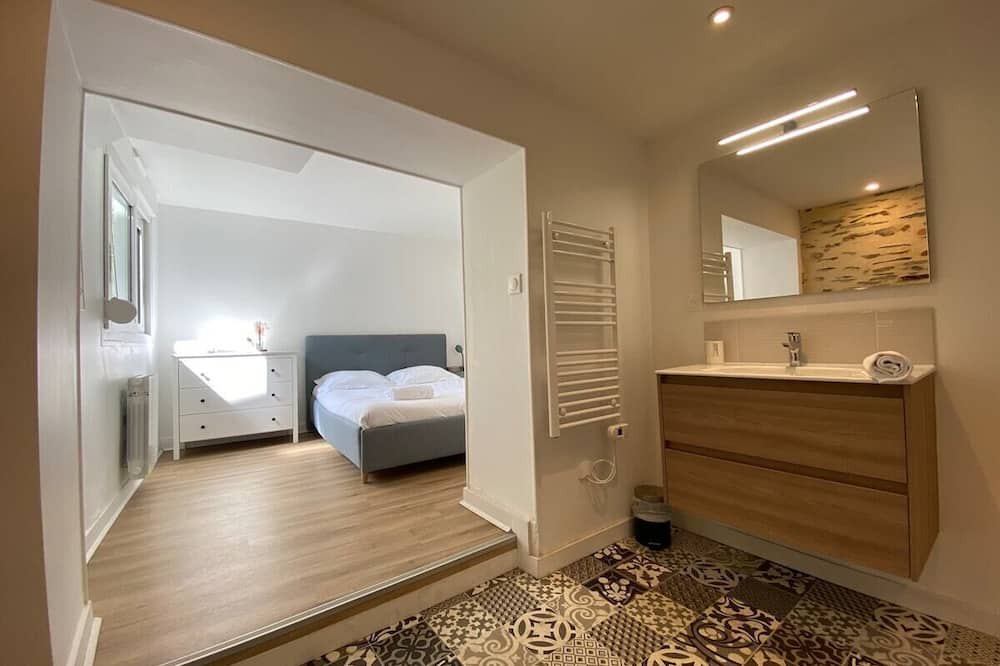 Saint-Serge Apartment | Casa Jardin des Plantes : New flat -Calm
