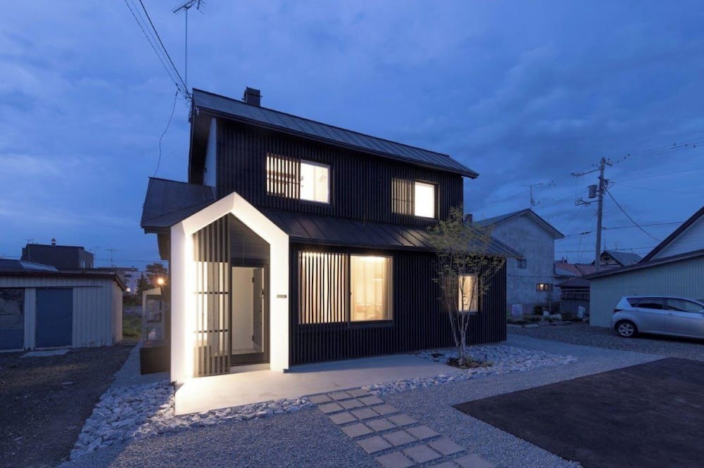 Biei House | A luxurious inn with a monochrome theme10 minutes /Kamikawagun Hokkaidō