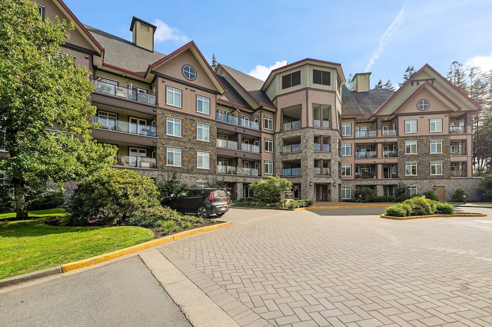 Bear Mountain Resort Condo | Bear Mountain 1bed Condo, Parking, Mountain View!