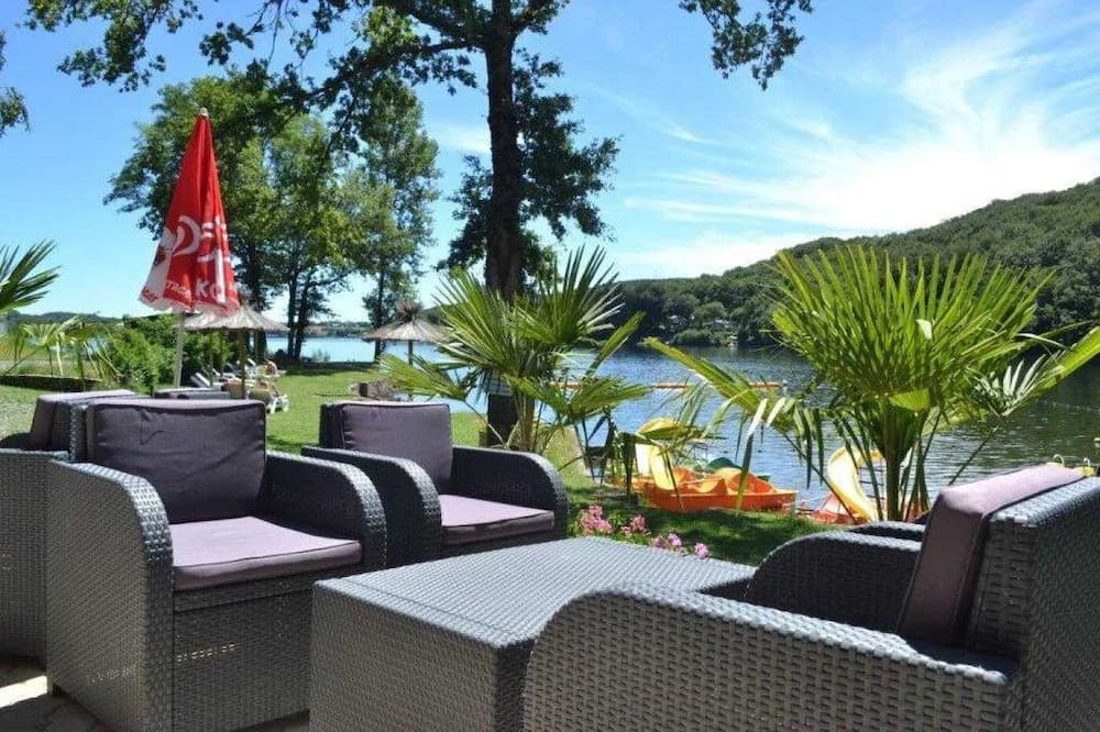 Alrance House | Camping 3 étoiles - Piscine - ccaadge