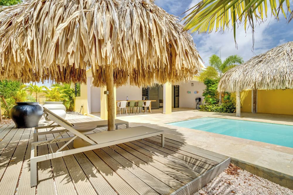 Antriol Villa | Villa Brosse with private pool