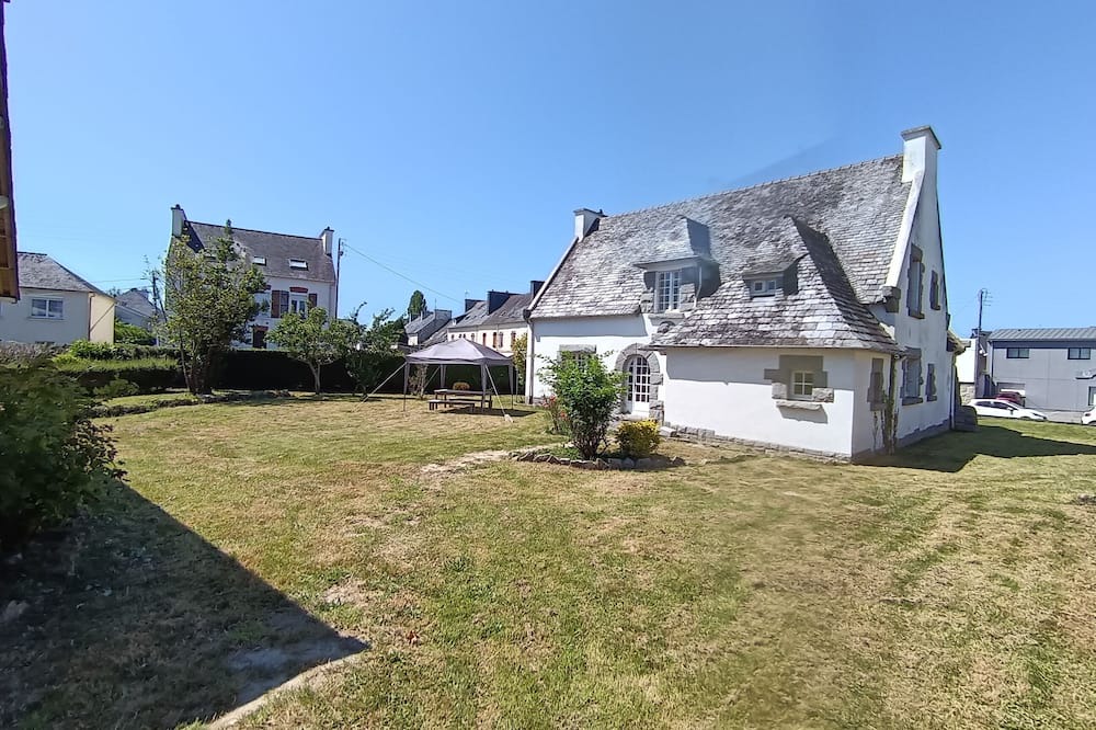 Carhaix-Plouguer Bed & Breakfast | L'auberge de Bonheur