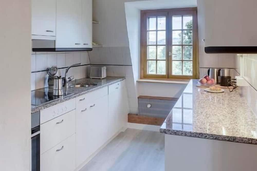 Ferenbalm Apartment | Holiday apartment Ferenbalm for 1 - 4 persons with 2 bedrooms - Holiday apartment in a farmhouse