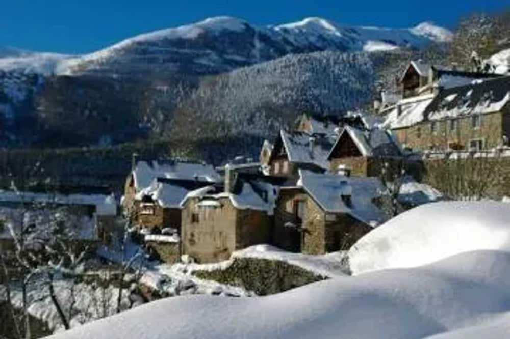 Pla d'Adet Apartment | Homerez - Apartment in Saint-Lary-Soulan