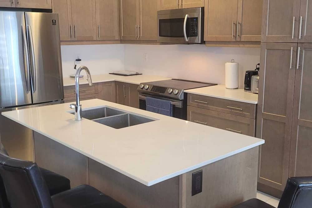 County of Brant House | Amazing COMFY One bedroom in Paris in a pretty and quiet place very close to 403