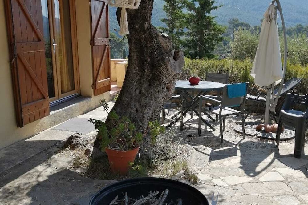 Le Revest-les-Eaux House | Maison Indépendante