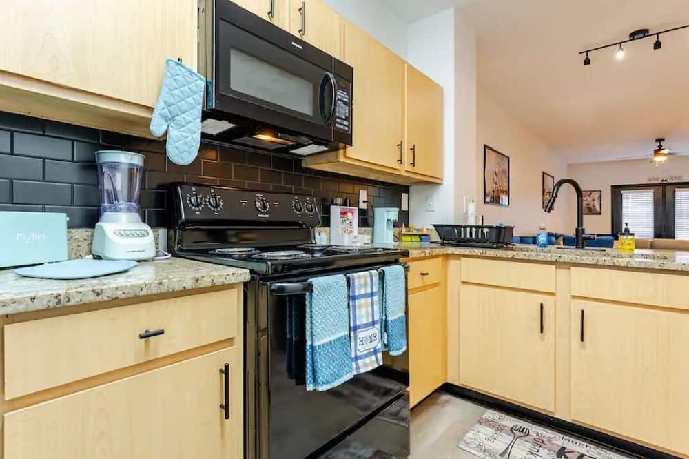 New Pathways Apartment | NEW Midtown/Downtown Apartment home