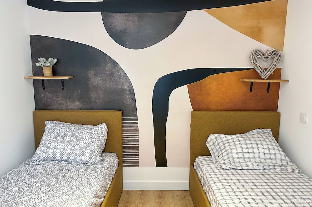 Saint-Germain-les-Corbeil Apartment | Grand Appart 12pers 30min Paris