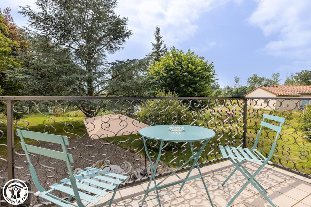Champs House | Parenthèse à la campagne