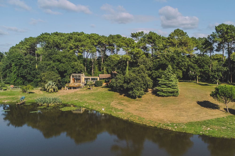 Angresse Villa | Exceptional Architect Villa with it's private lake on 20 Acres