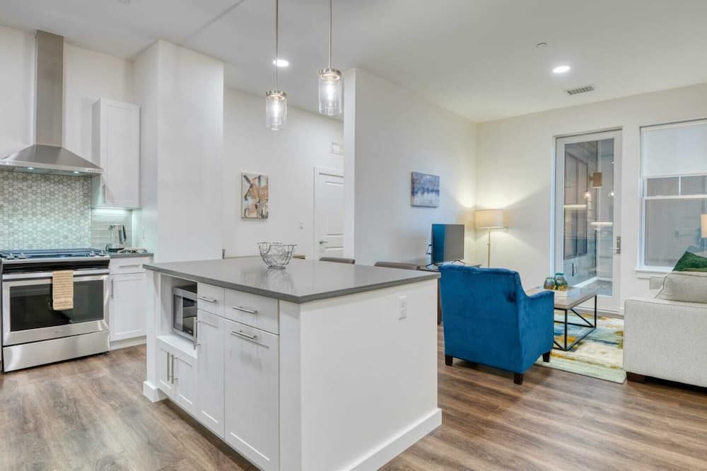 Hingham Apartment | Gorgeous Apt Near Water - COV-2221