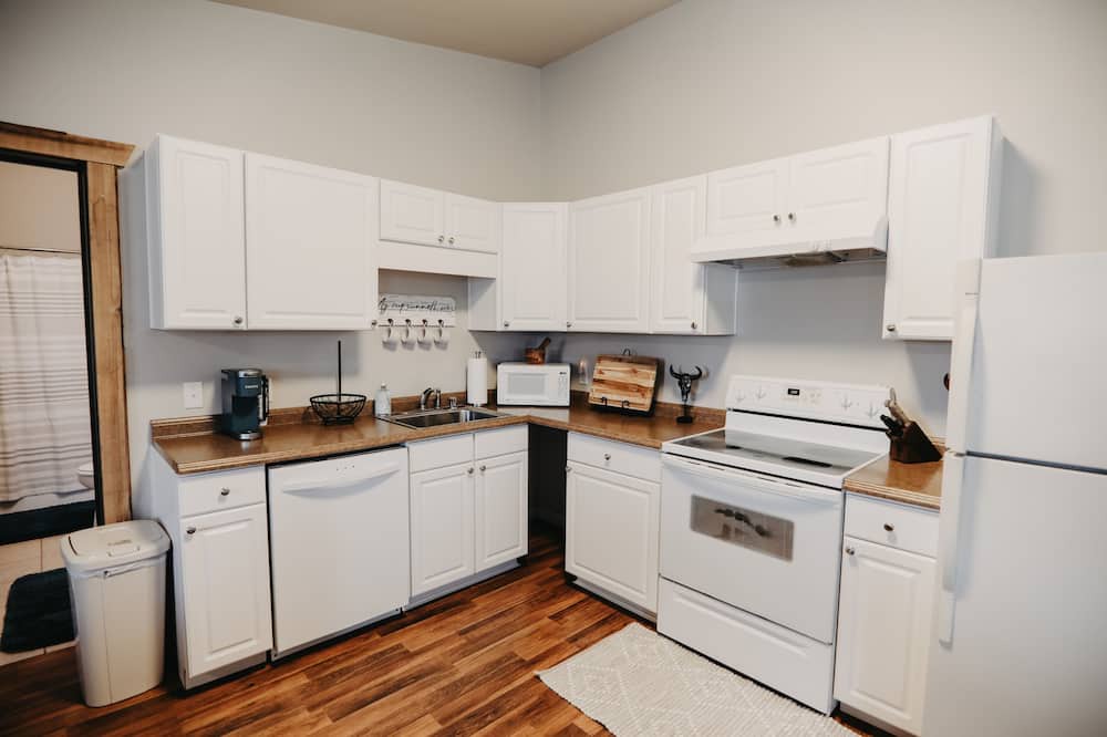 Elizabethtown House | NEW LISTING! Escape to Serenity: 1BR Oasis Minutes from Town by RedAwning