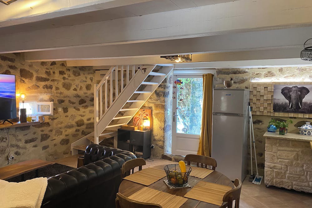 Saint Maurice en Chalencon House | Calme Maison à la Montagne