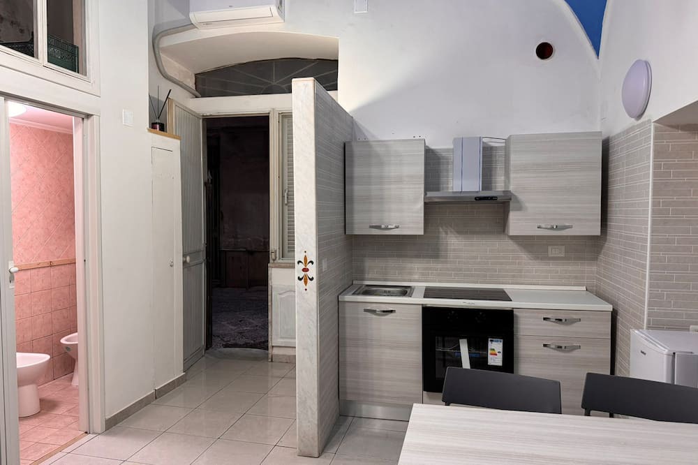 Mergellina House | Á Casa dò Piscator! Naples waterfront house