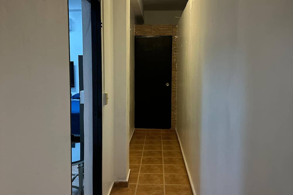 Carcel Apartment | Group-Friendly 3BR Unit in Mayaguez