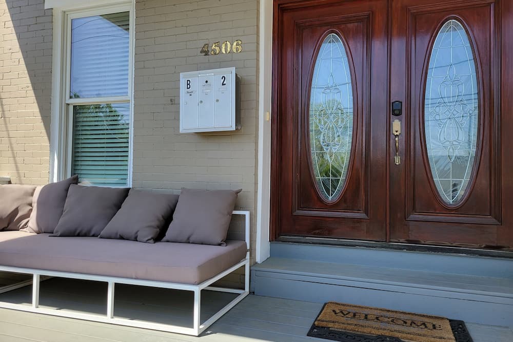 16th Street Heights House | Spacious 5-bedroom townhome in beautiful Washington with fitness room, WiFi