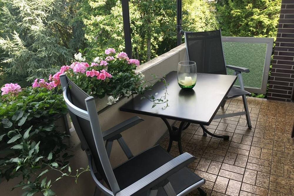 Bad Neuenahr-Ahrweiler Apartment | Vacation apartment B up to 4 persons - Nachtsheim, House