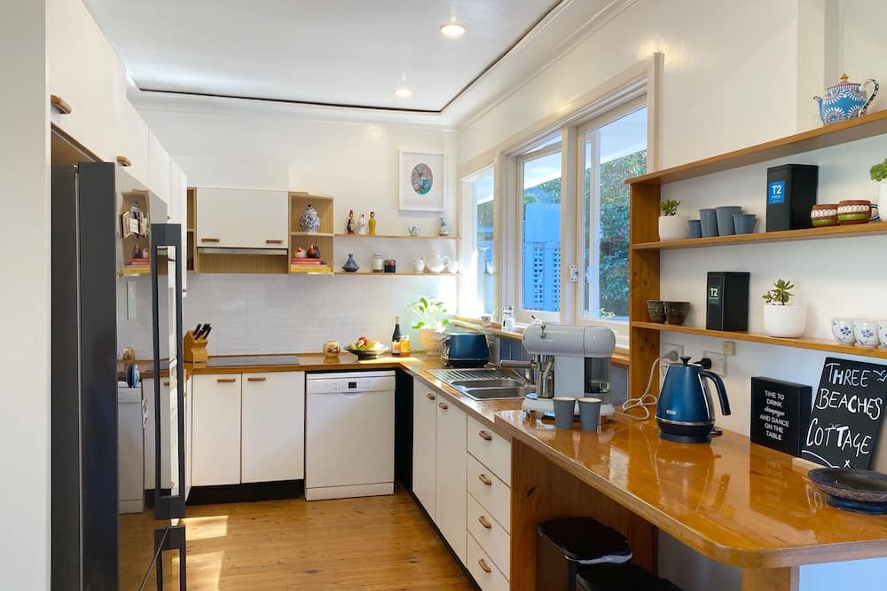 Avalon Beach Cottage | Three Beaches Cottage