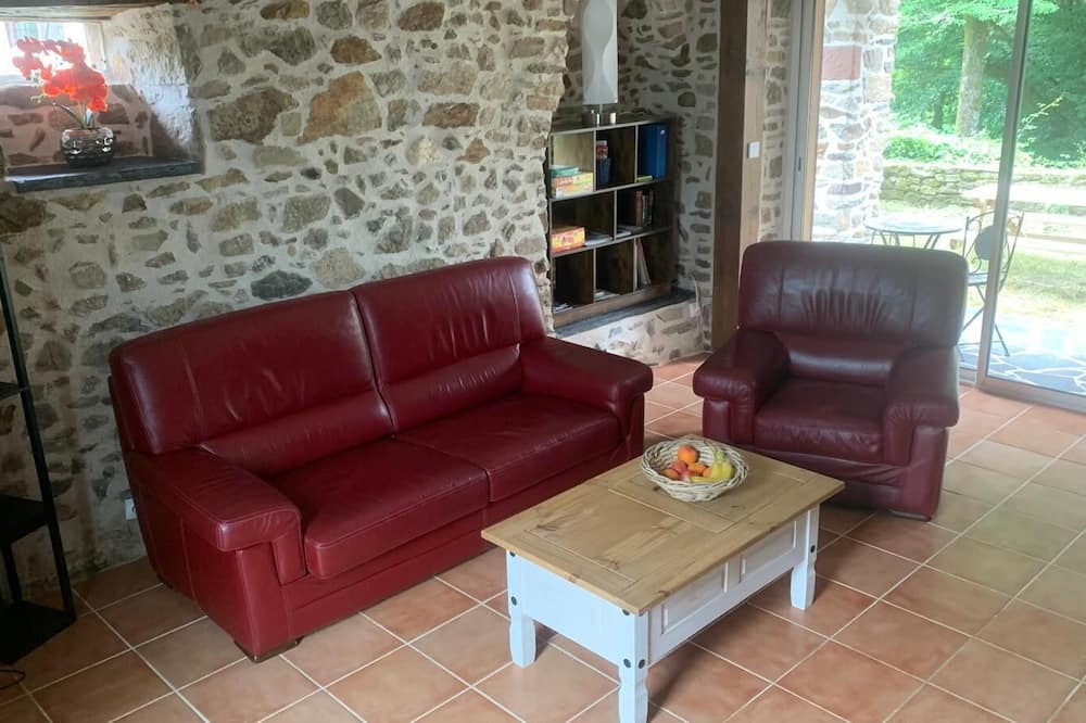 Orgnac-sur-Vezere House | Charmante Maison de Bourg, à L'orée de la Fôret - Animaux Acceptés !