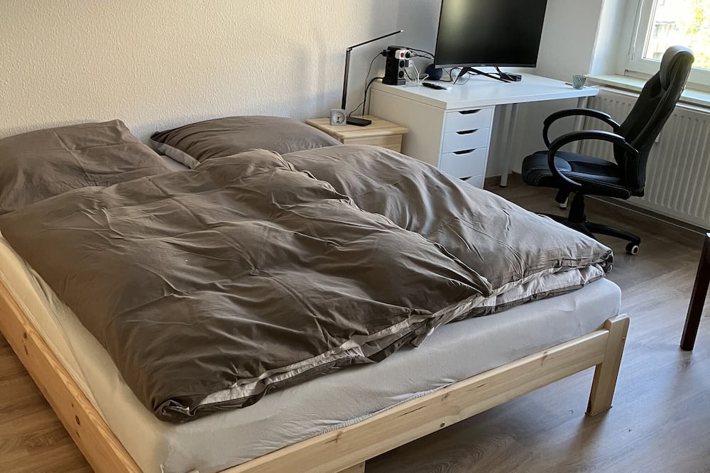 Zittau Apartment | Apartment 'Gemütliche Einraumwohnung' with Shared Garden and Wi-Fi