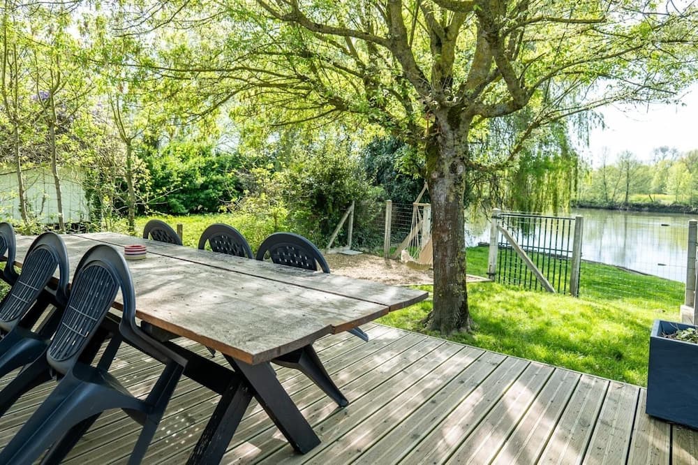 La Fleche House | House on the banks of the Loir