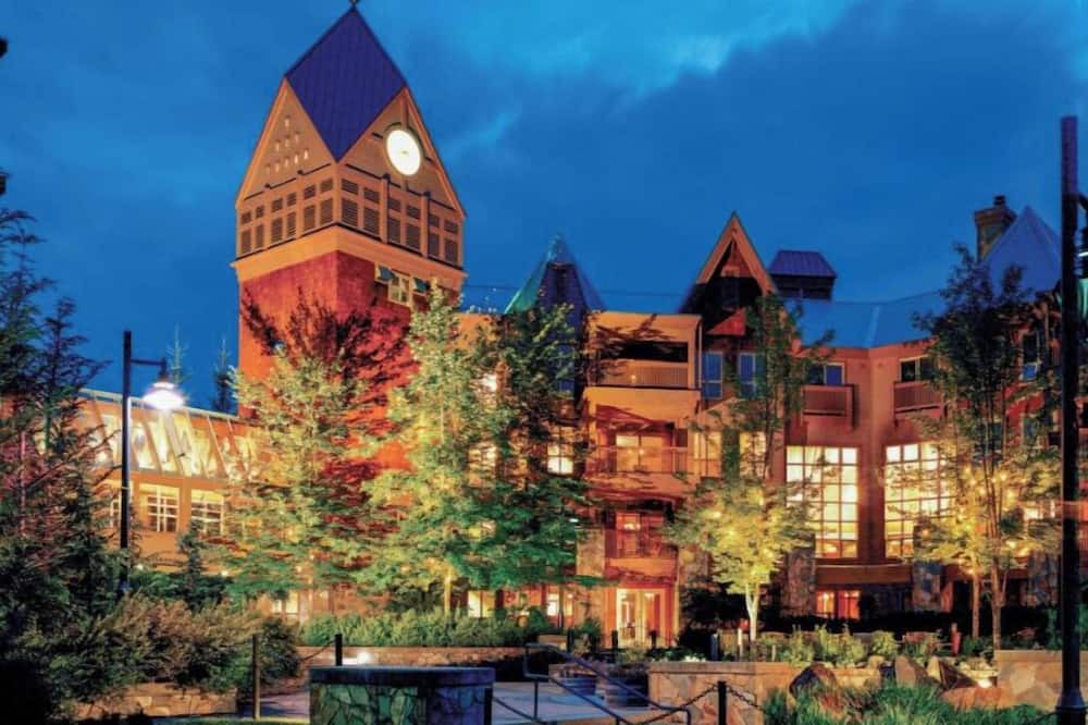 Blackcomb Resort | Cozy 2-bedroom resort with AC, fitness room in charming Whistler