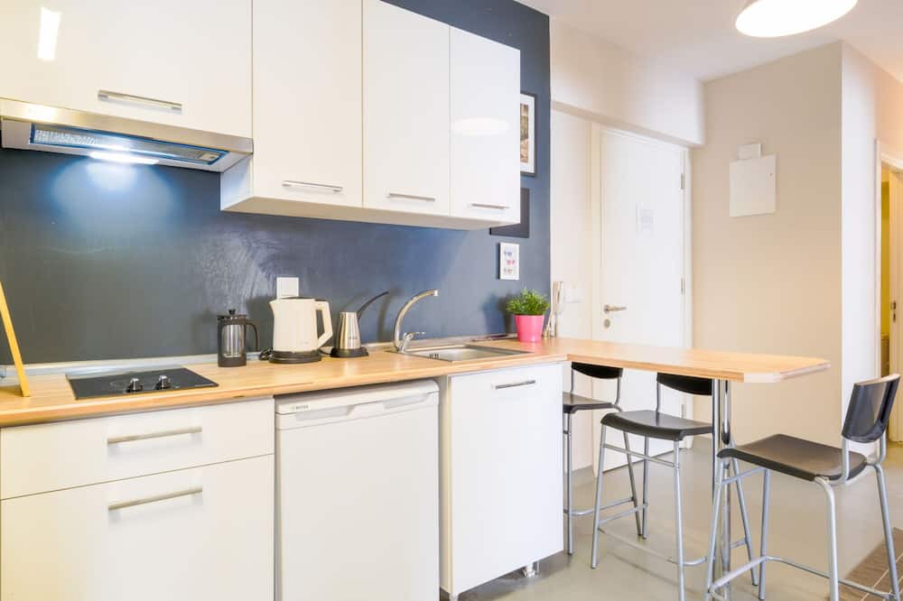 Urla Apartment | Flat w Pooltable and Tennis Table 15 min to Beach