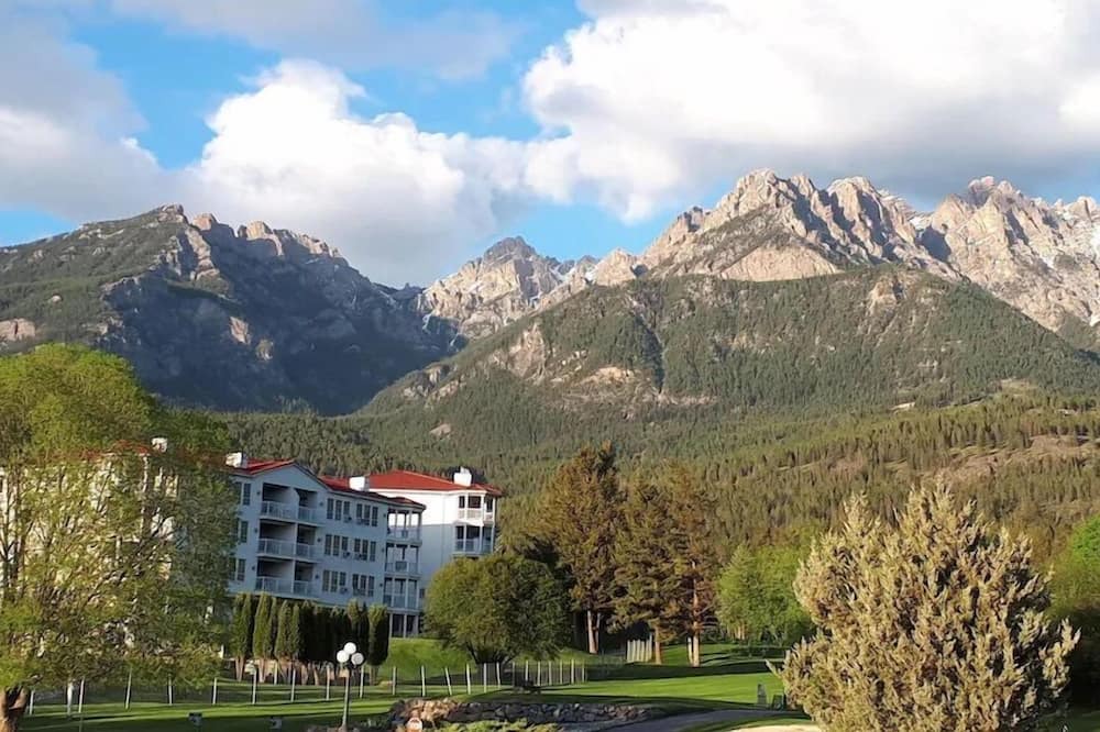 East Kootenay Apartment | Peaceful Oasis 1BR Fairmont Hot Springs Condo